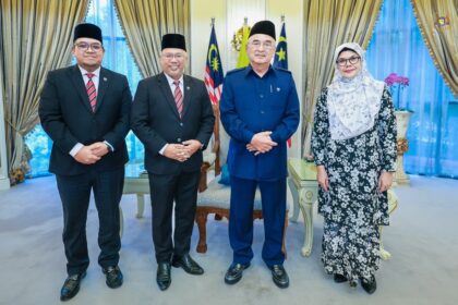 521327866_1205756704897987_965325086238066688_n Yang di-Pertua Negeri Melaka menerima Kunjungan Hormat daripada YBhg. Profesor Dato’ Seri Ir Dr. Noor Azuan Abu Osman, Naib Canselor Universiti Malaya.