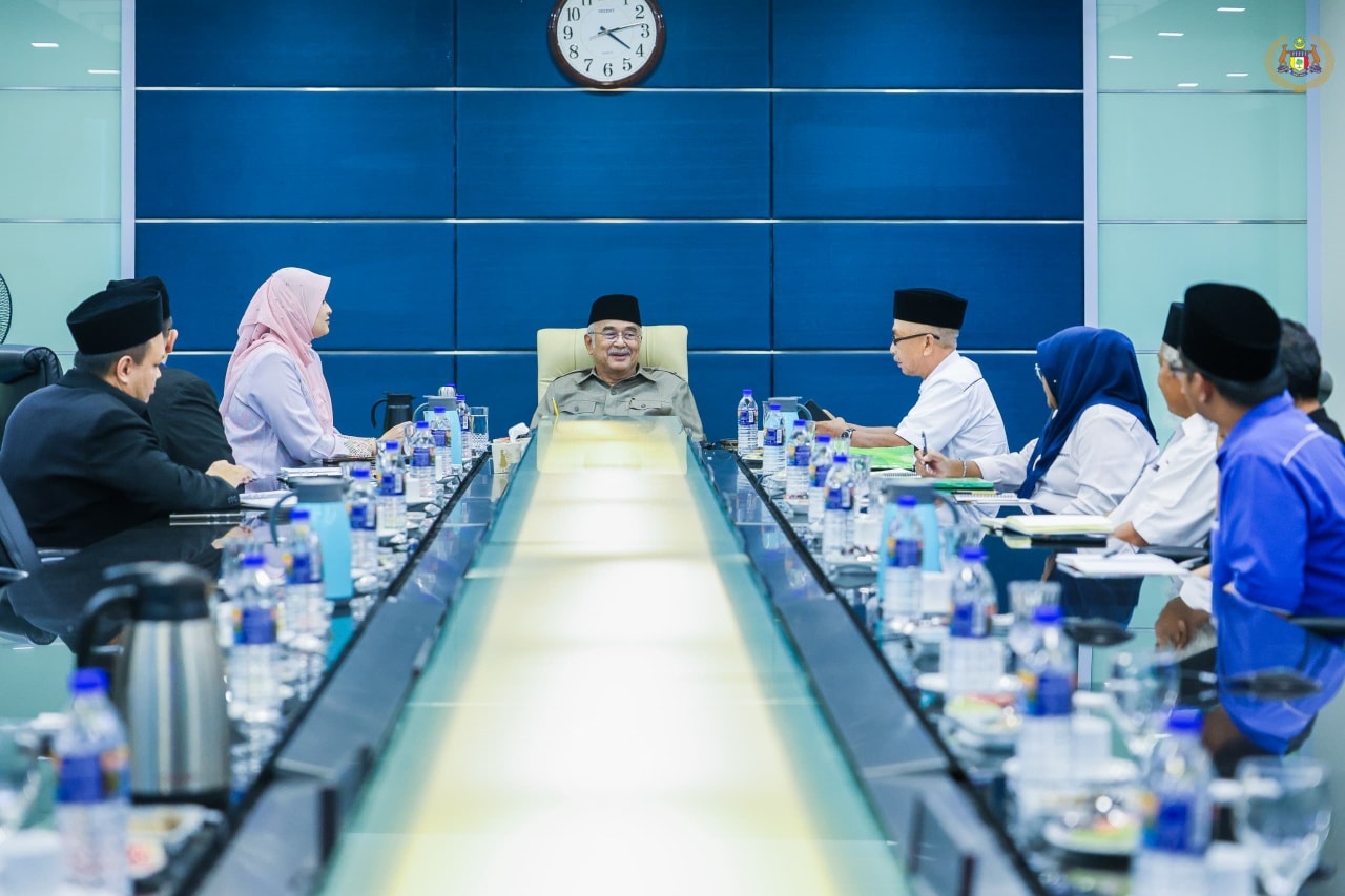 Program Projek Kampung Angkat Universiti Teknikal Malaysia Melaka (UTeM) di Kampung Bukit Nibong, Ayer Molek
