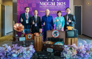 Yang di-Pertua Negeri Melaka menyempurnakan perasmian Majlis Pelancaran Persidangan Kongres Perubatan Geriatrik Malaysia (MCGM 2025)