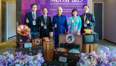 Yang di-Pertua Negeri Melaka menyempurnakan perasmian Majlis Pelancaran Persidangan Kongres Perubatan Geriatrik Malaysia (MCGM 2025)