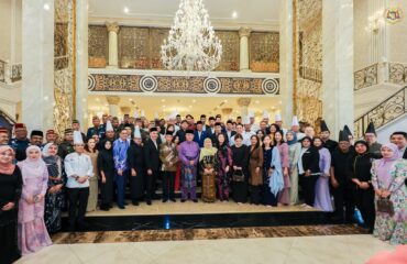 Majlis Penyerahan Kek Sempena Hari Jadi TYT Yang di-Pertua Negeri Melaka Ke-76