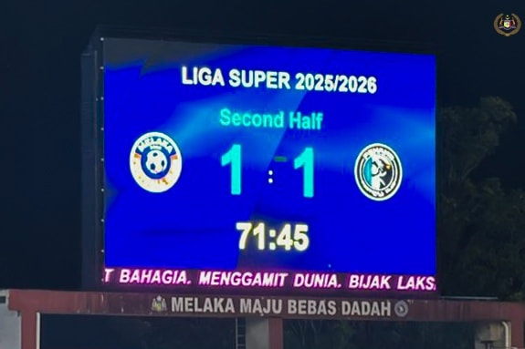 Yang di-Pertua Negeri Melaka hadir menyaksikan Perlawanan Liga Super