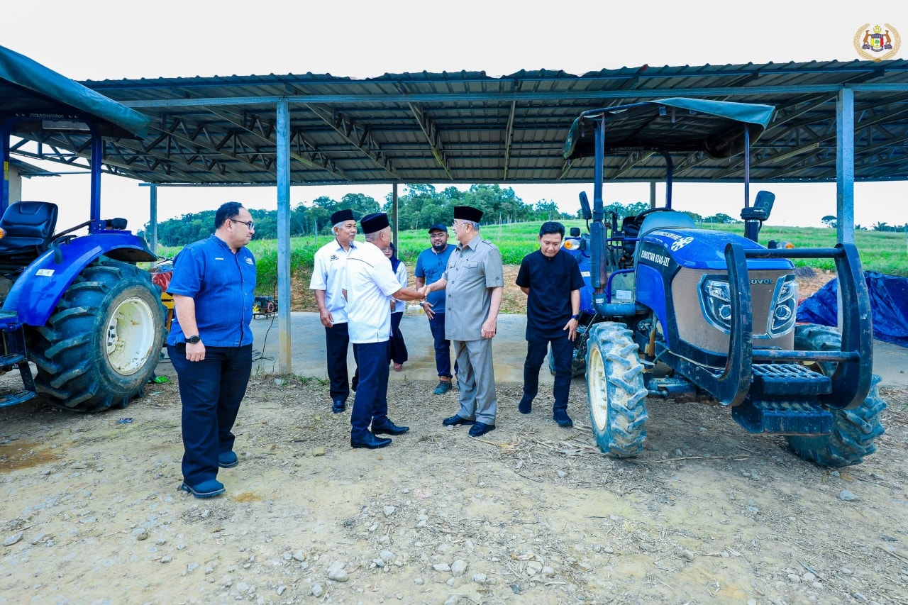 Program Projek Kampung Angkat Universiti Teknikal Malaysia Melaka (UTeM) di Kampung Bukit Nibong, Ayer Molek