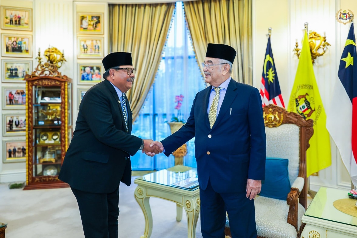 Kunjungan Hormat daripada YBhg. Dato' Seri Dr. Ahmad Jailani bin Muhamed Yunus, Pengerusi Suruhanjaya Perkhidmatan Awam (SPA)