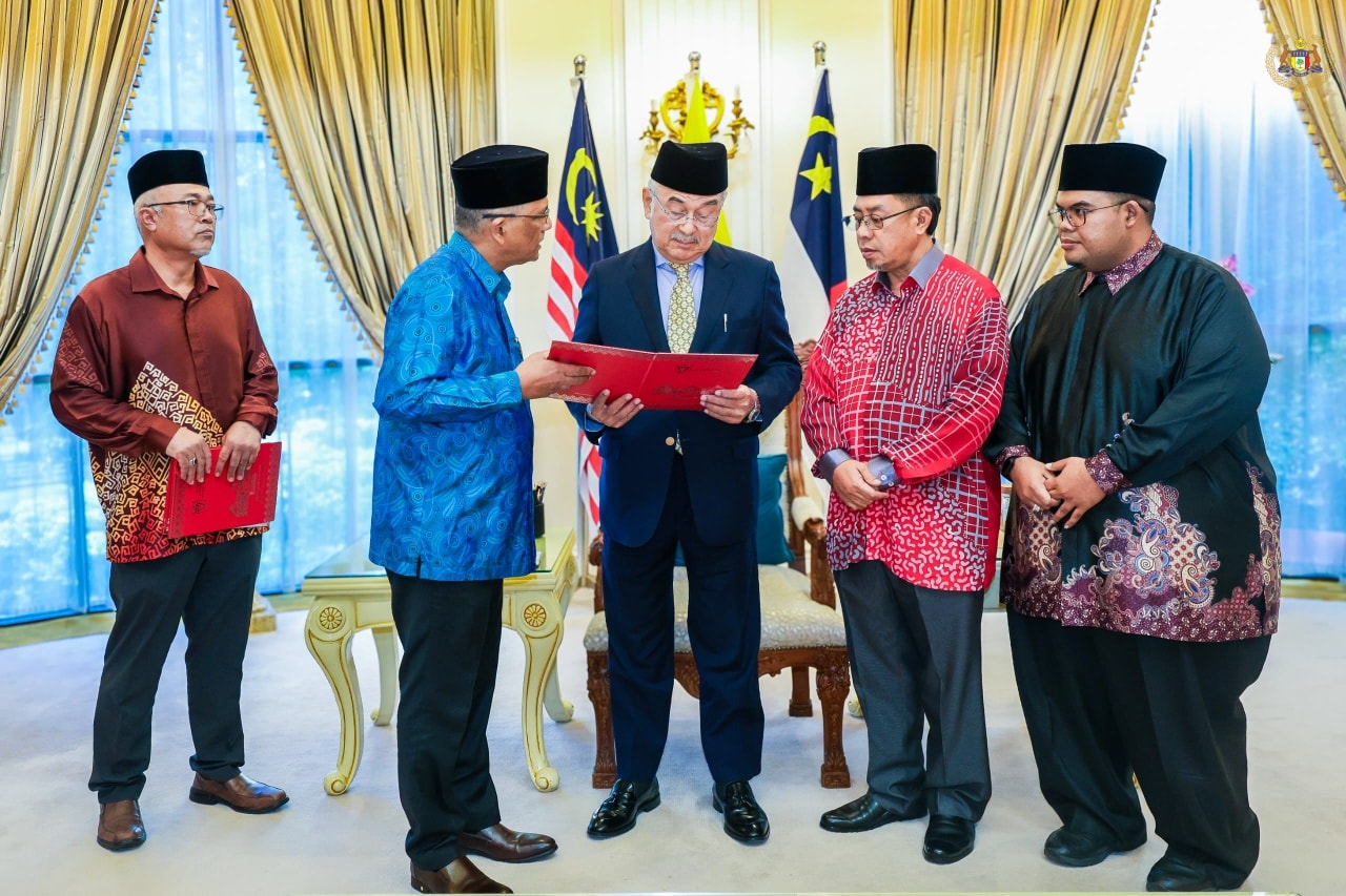 Kunjungan Hormat daripada YBrs. Puan Zuraini binti Othman, Pengarah Akademi Kastam Diraja Malaysia (AKMAL)