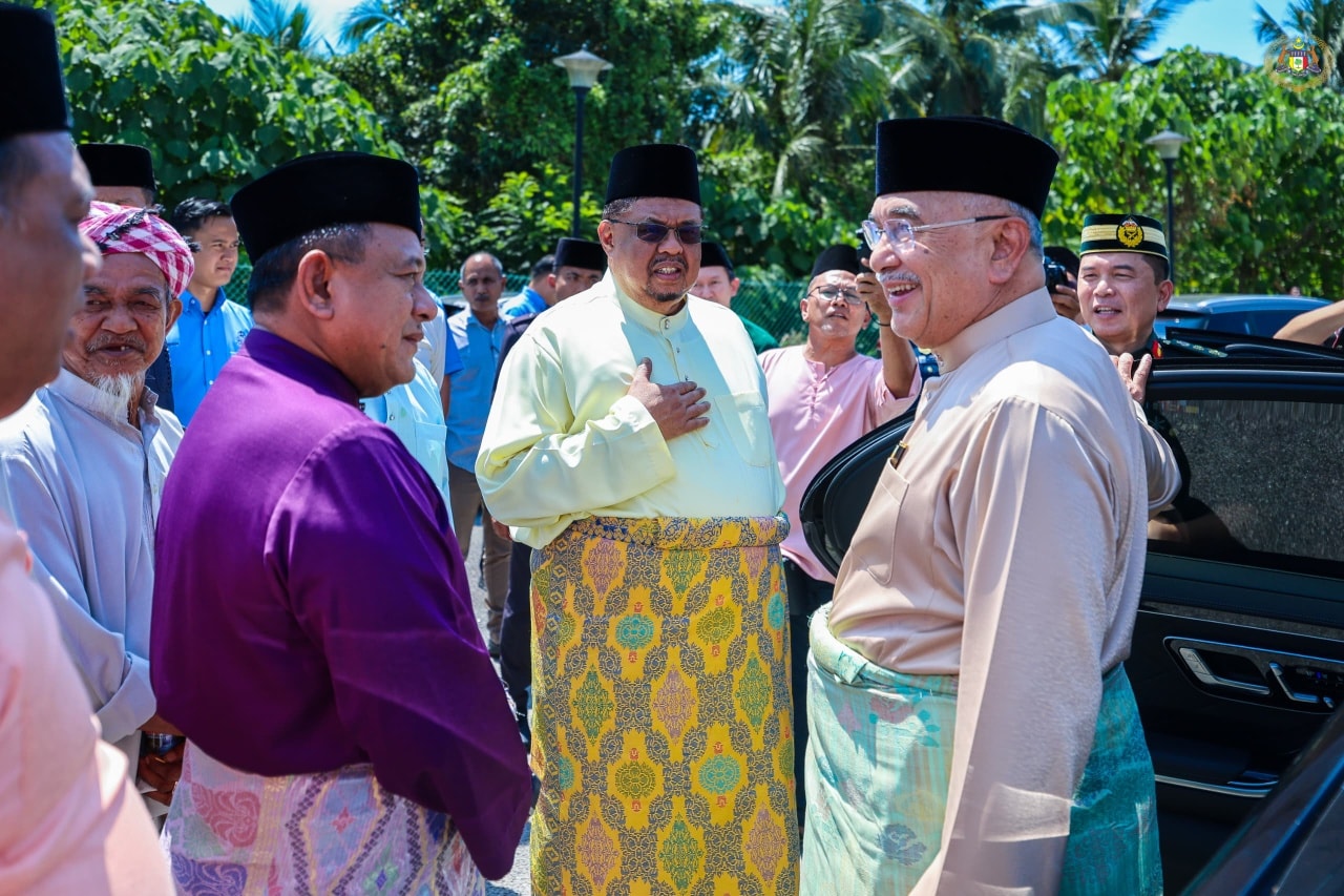 Yang di-Pertua Negeri Melaka menyempurnakan Majlis Perasmian Masjid Al-Muhtadi, Ramuan China Besar dan Majlis Kesyukuran Peringkat Negeri Melaka 2025