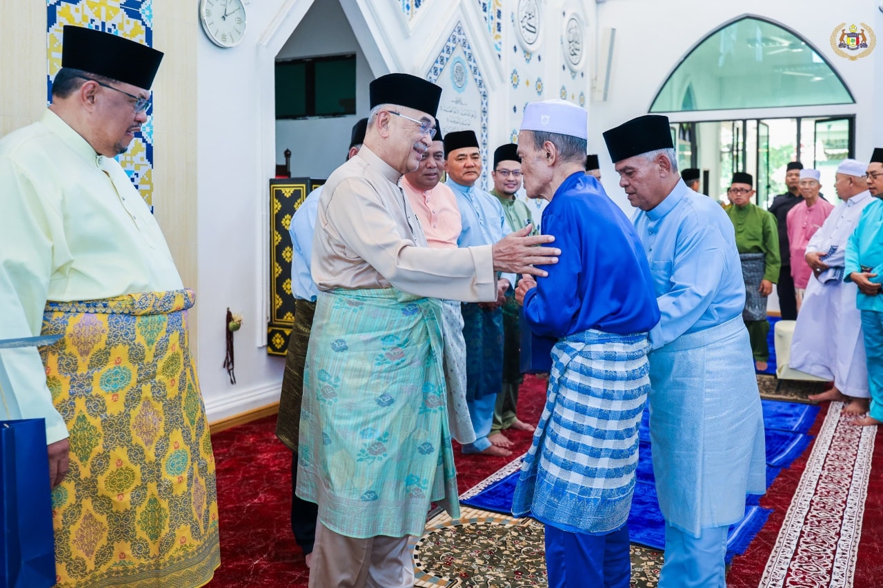 Yang di-Pertua Negeri Melaka menyempurnakan Majlis Perasmian Masjid Al-Muhtadi, Ramuan China Besar dan Majlis Kesyukuran Peringkat Negeri Melaka 2025