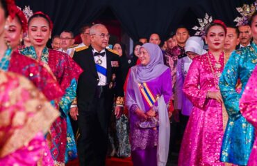 Majlis Makan Malam Negeri Sempena Sambutan Hari Jadi Ke-76 TYT Yang di-Pertua Negeri Melaka