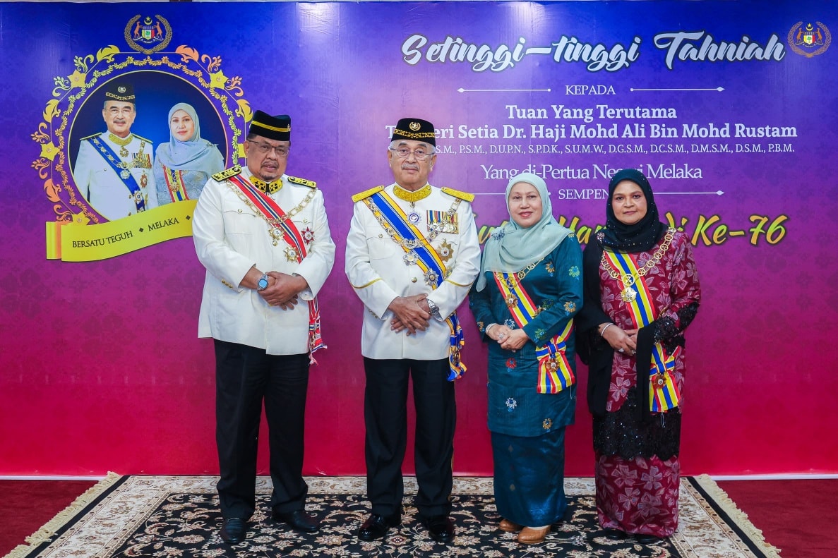 Istiadat Penganugerahan Darjah, Bintang dan Pingat Kebesaran Negeri Melaka