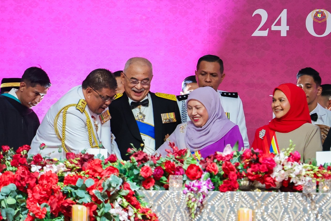 Majlis Makan Malam Negeri Sempena Sambutan Hari Jadi Ke-76 TYT Yang di-Pertua Negeri Melaka