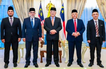 Kunjungan Hormat YBhg. Tan Sri Rastam Mohd Isa