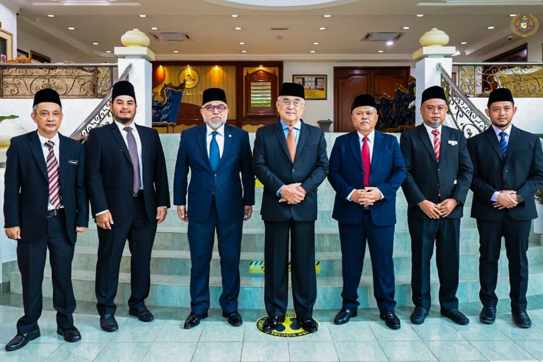 Kunjungan Hormat YBhg. Tan Sri Rastam Mohd Isa