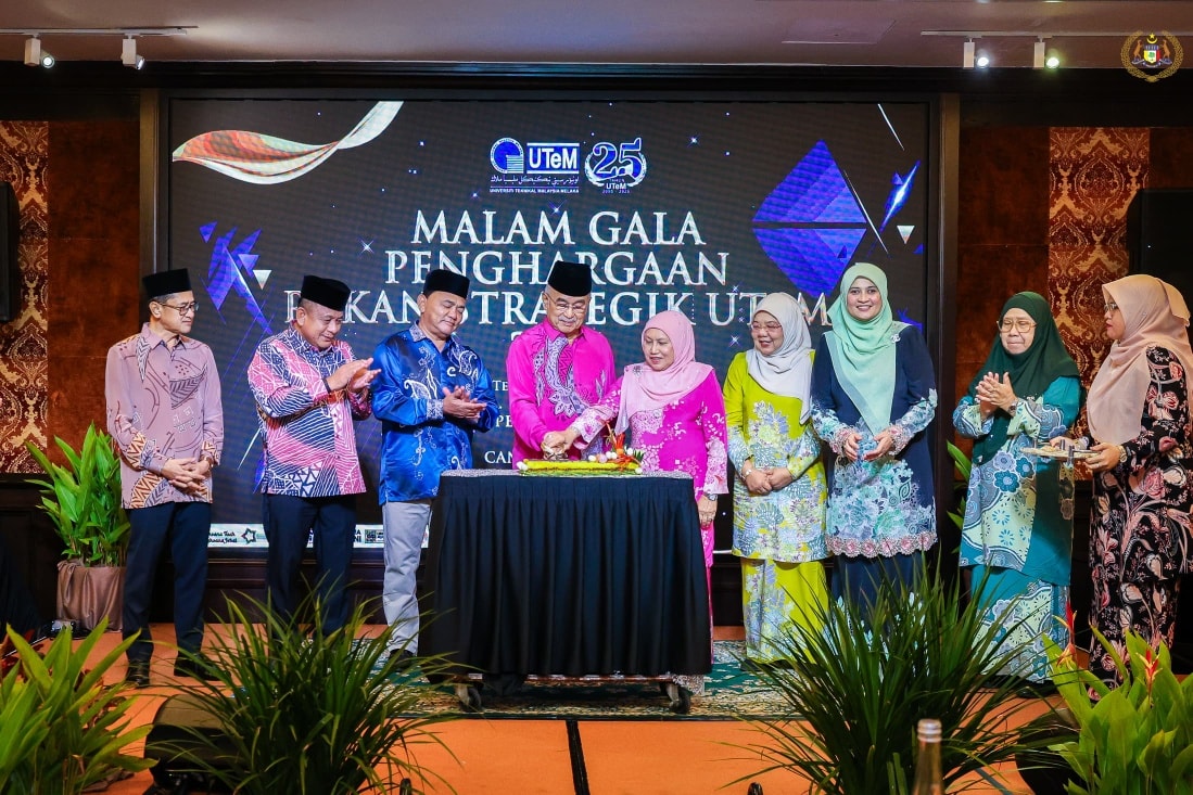 Majlis Malam Gala Penghargaan Rakan Strategik Universiti Teknikal Malaysia Melaka (UTeM) 2025