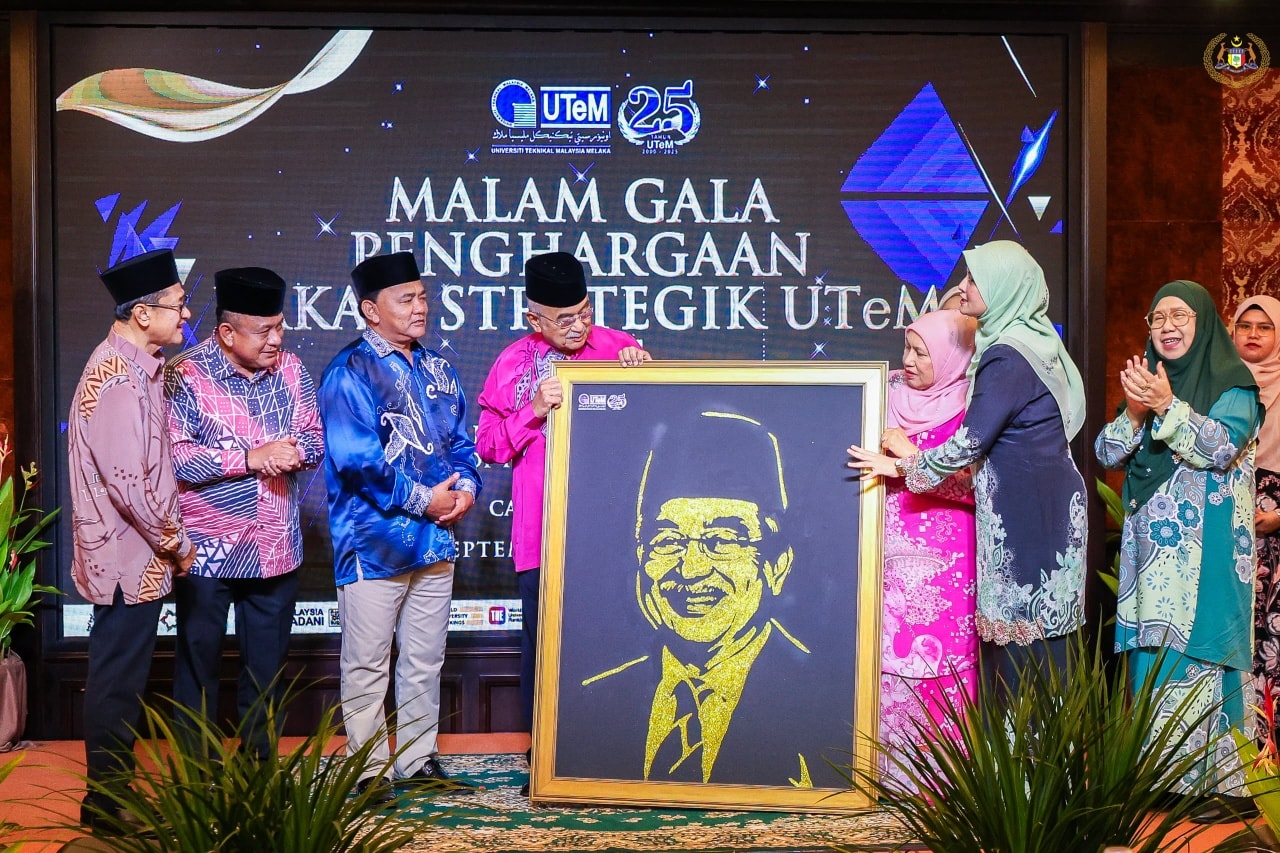 Majlis Malam Gala Penghargaan Rakan Strategik Universiti Teknikal Malaysia Melaka (UTeM) 2025