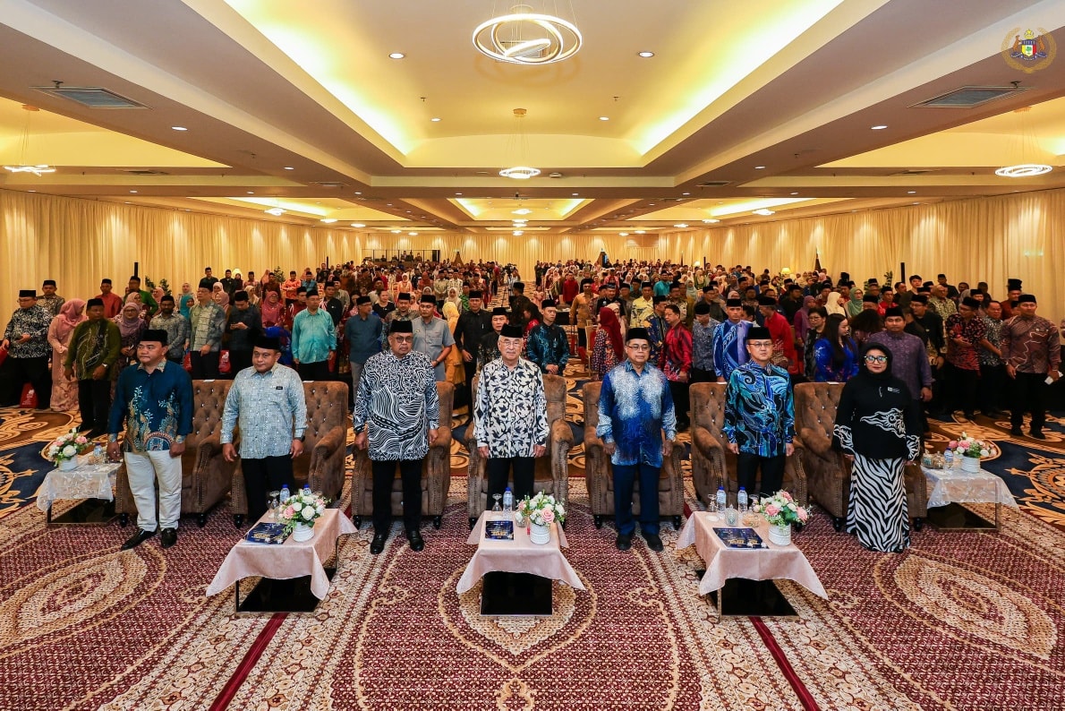 ertandingan Akhir Pidato Rukun Negara Peringkat Kebangsaan Piala Pusingan Tuan Yang Terutama Yang di-Pertua Negeri Melaka