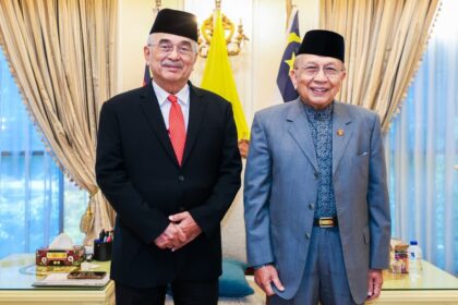 Kunjung Hormat daripada YBhg. Tan Sri Dato' Seri Utama Dr. Rais Yatim