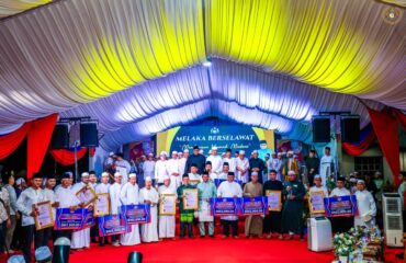 Yang di-Pertua Negeri Melaka hadir ke Program Melaka Berselawat