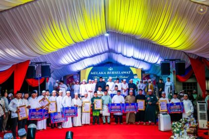 547445559_1251004310373226_3596580401909850751_n Yang di-Pertua Negeri Melaka hadir ke Program Melaka Berselawat