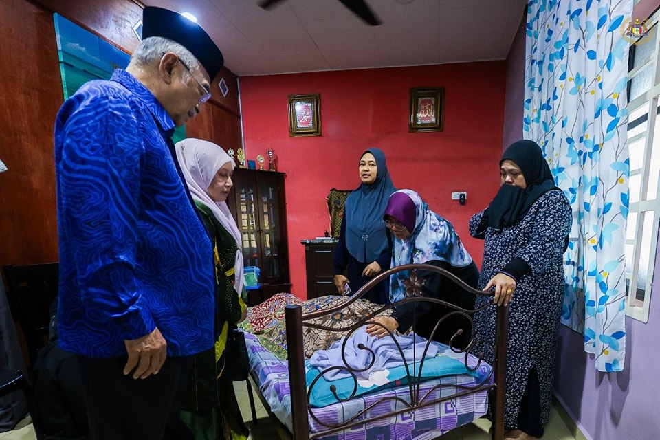 Solat Jumaat bersama warga Angkatan Tentera Malaysia (ATM) di Masjid As-Syuhada' Kem Terendak Sungai Udang
