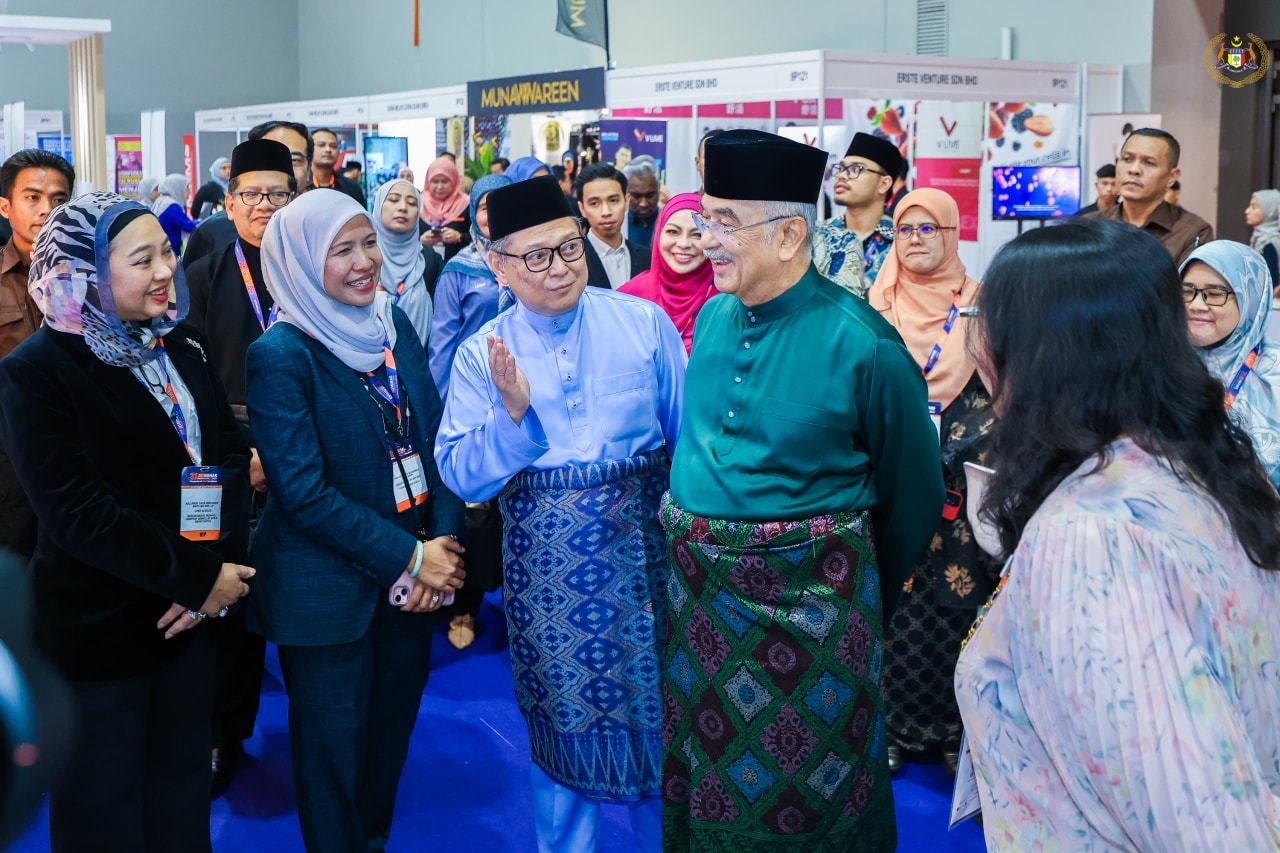 lawatan ke Malaysia International Halal Showcase (MIHAS 2025)