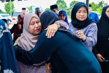 pemergian ayah kepada Cik Nur Ain binti Mohd Nasir