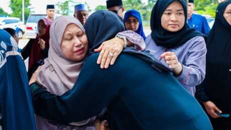 pemergian ayah kepada Cik Nur Ain binti Mohd Nasir