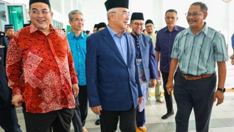Solat Jumaat di Kompleks Islam Tuanku Muhriz di Universiti Sains Islam Malaysia (USIM)