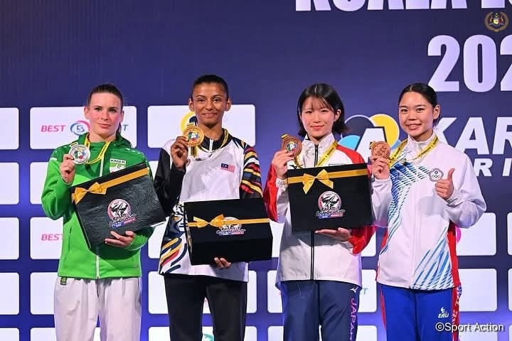 TAHNIAH ATAS KEJAYAAN CHANDRAN SHAHMALARANI MENGHADIAHKAN EMAS UNTUK MALAYSIA