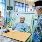 Menziarahi YBhg. Datuk Seri Haji Naim bin Abu Bakar