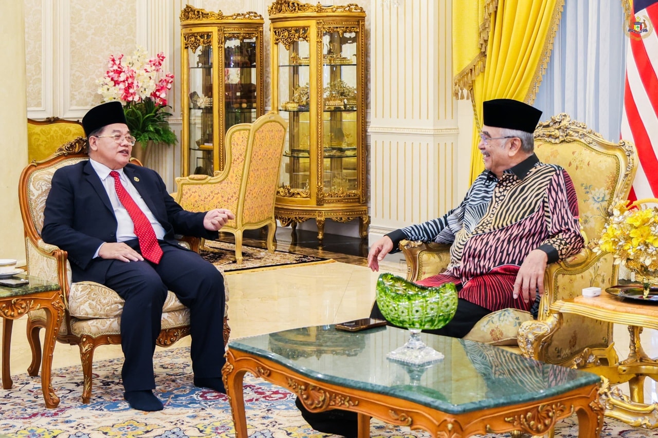 Kunjungan Hormat daripada YB. Oknha Datuk Dr. Othsman Hassan