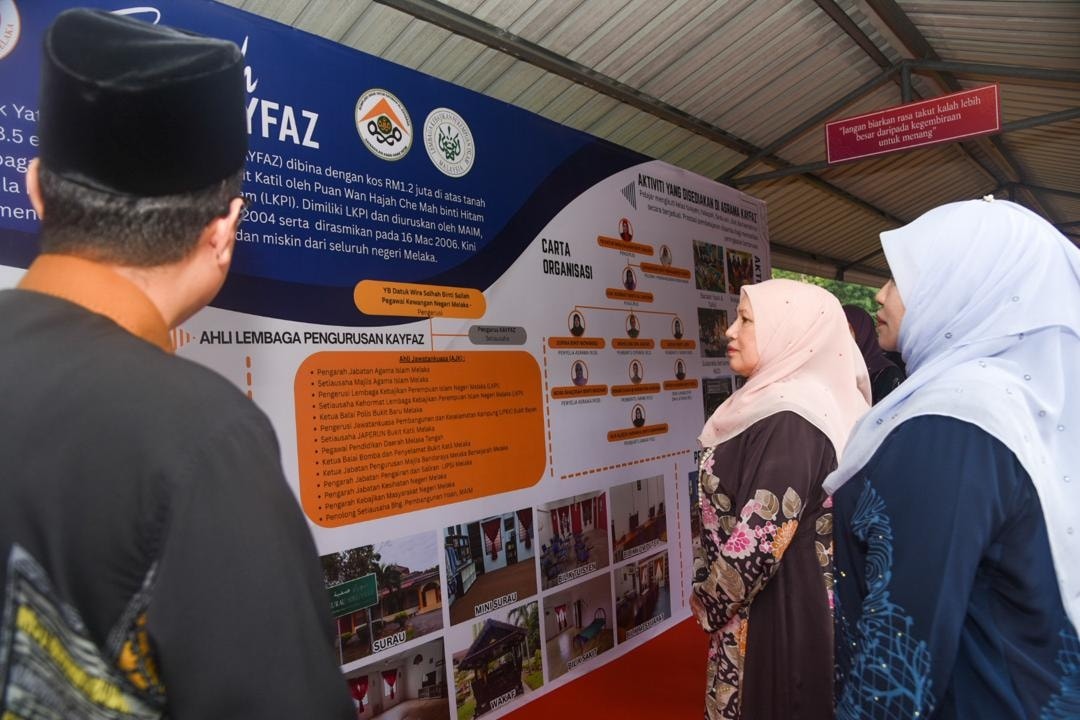 Majlis Santunan Kasih Isteri Menteri - Menteri Agama