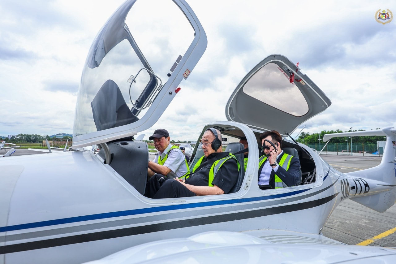 Lawatan ke International Aero Training Academy (IATAC)
