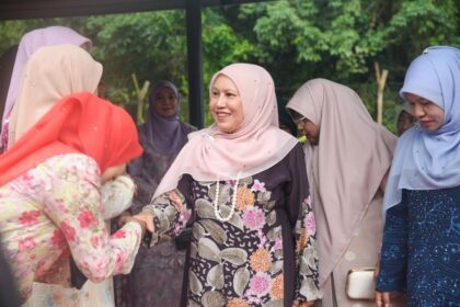 Majlis Santunan Kasih Isteri Menteri - Menteri Agama