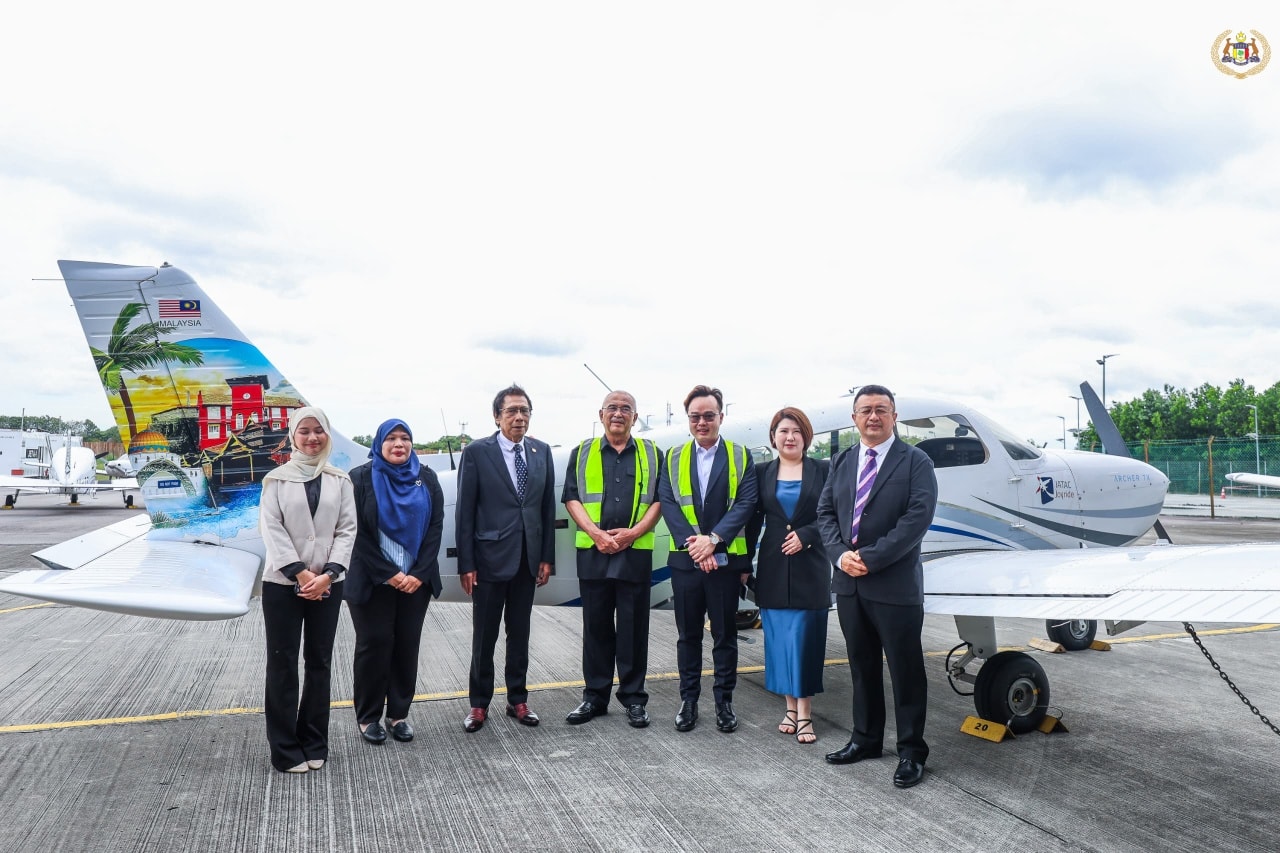 Lawatan ke International Aero Training Academy (IATAC)