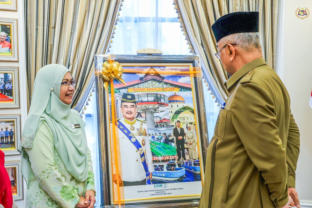 Sesi Pembentangan Laporan Majlis Konvokesyen Ke-21 UTeM