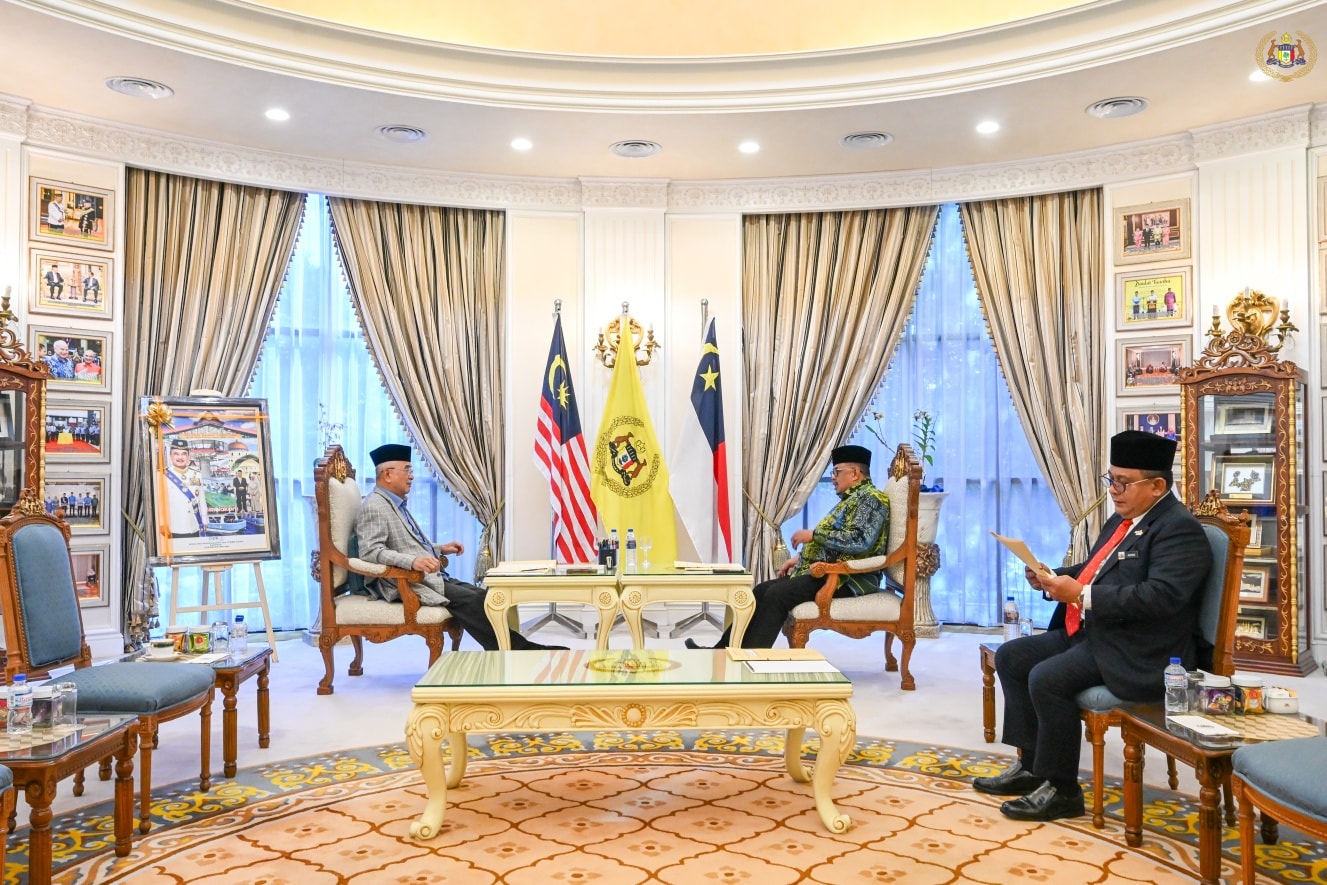 Taklimat penerangan dan perkembangan semasa Kerajaan Negeri Melaka