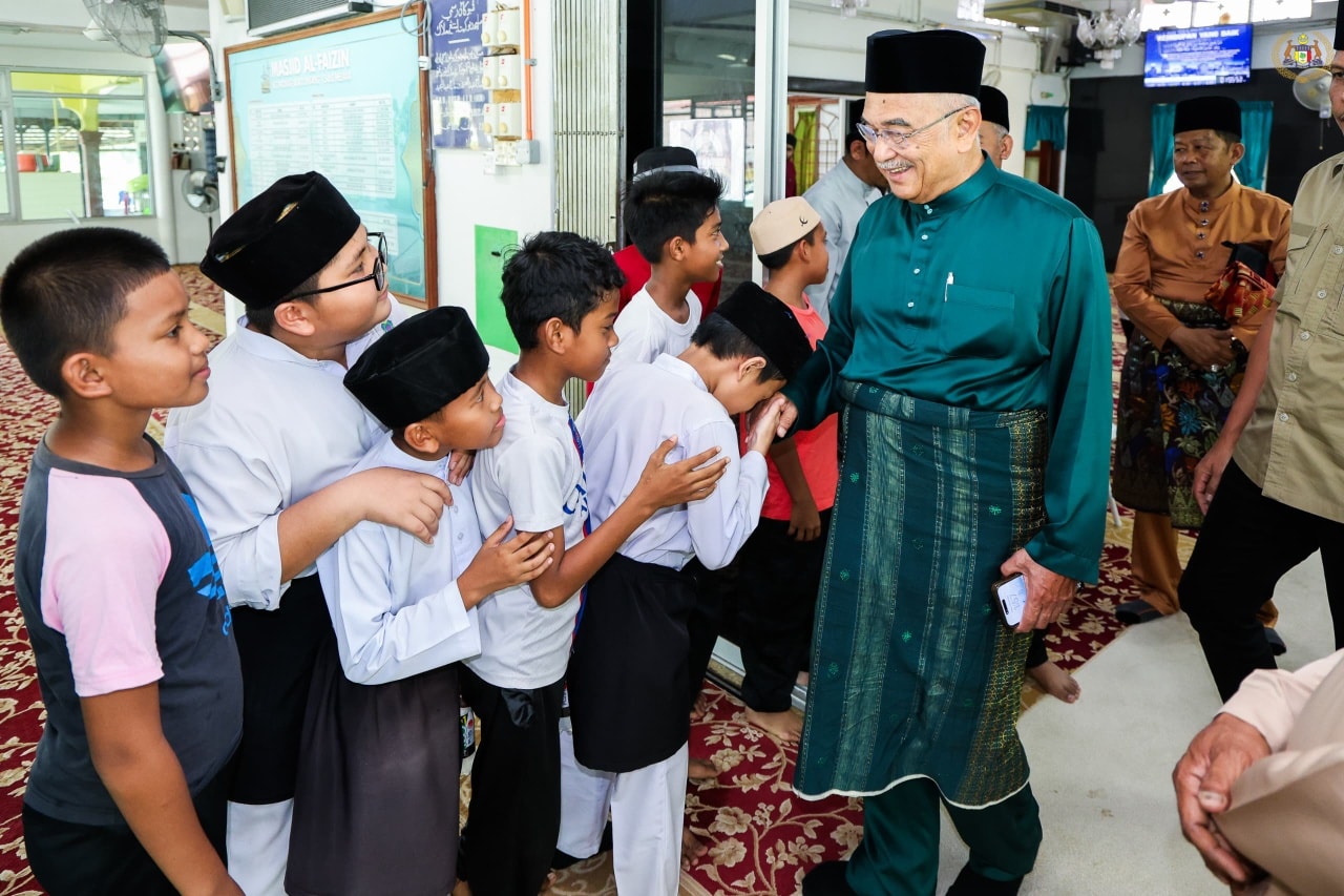 Solat Jumaat di Masjid Al Faizin, Kampung Padang, Bukit Lintang