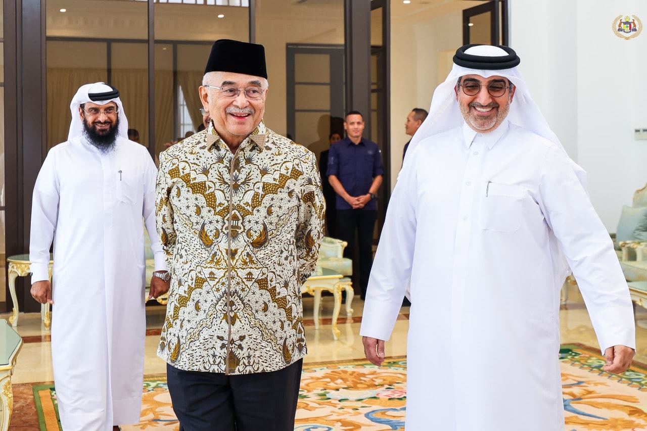 Majlis Hi-Tea bersama TYT Salah Mohammed Al-Sorour, Duta Besar Qatar ke Malaysia di Kedutaan Qatar, Putrajaya