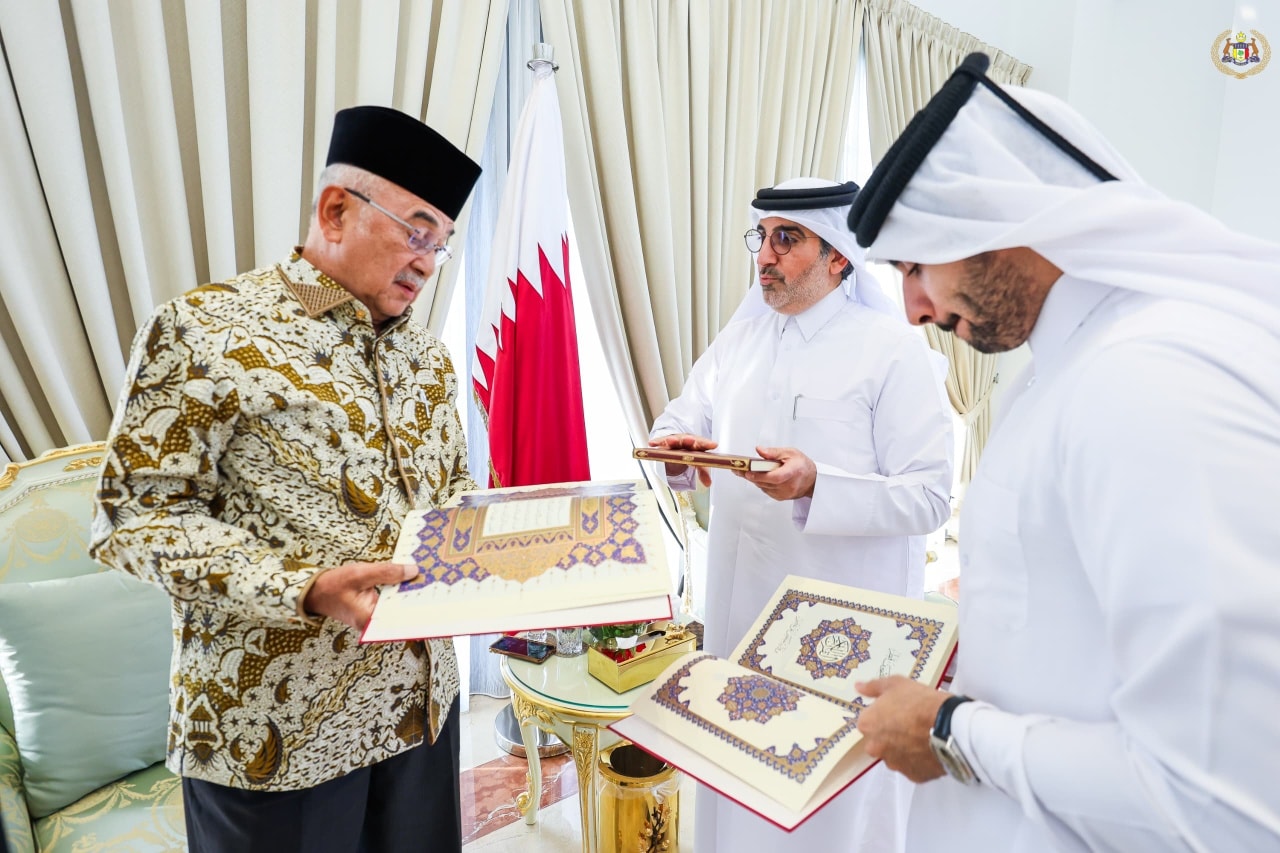 Majlis Hi-Tea bersama TYT Salah Mohammed Al-Sorour, Duta Besar Qatar ke Malaysia di Kedutaan Qatar, Putrajaya