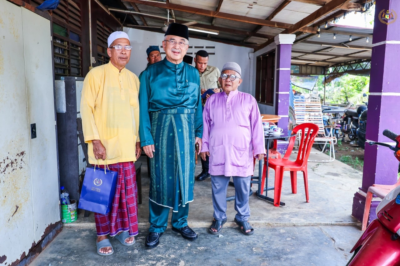 Solat Jumaat di Masjid Al Faizin, Kampung Padang, Bukit Lintang