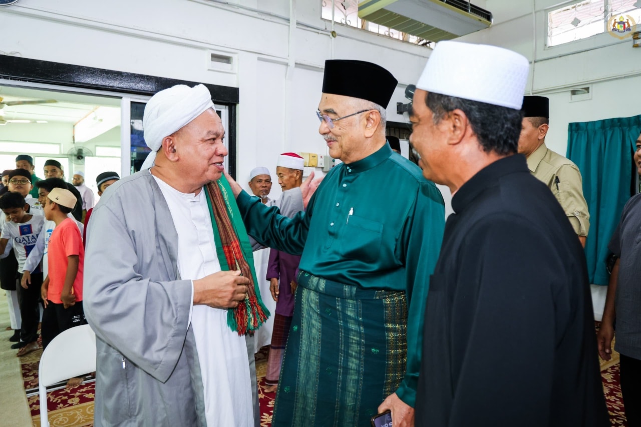 Solat Jumaat di Masjid Al Faizin, Kampung Padang, Bukit Lintang