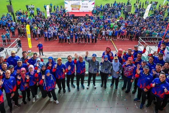 Pelancaran Karnival Hari Keluarga UTeM sempena Sambutan Jubli Perak UTeM ke-25 Tahun