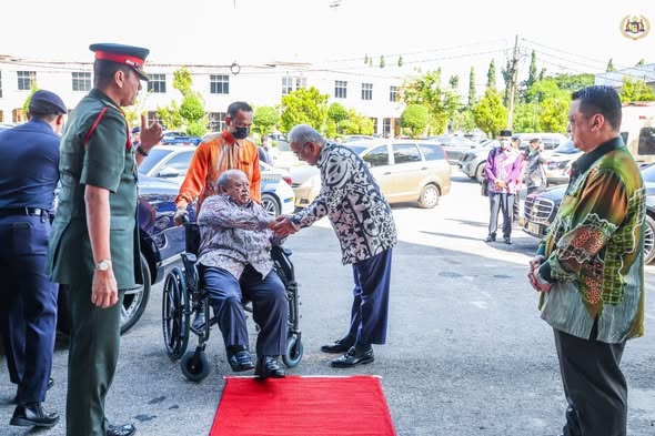 Majlis Peluncuran Buku "Never Fully Invest At All Times" dan Peluncuran Tahun Bisnes Operasi Angkasa Perlis 2026 