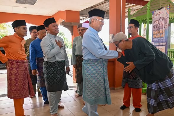 Solat Jumaat di Masjid Saidina Uthman Al-Affan, Pengkalan Minyak, Air Molek