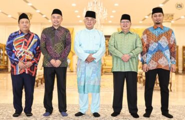 Received a Courtesy Call from the YB. Tan Sri Dato' Dr Johari bin Abdul, the Head of the People's Hall