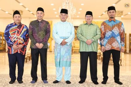 Received a Courtesy Call from the YB. Tan Sri Dato' Dr Johari bin Abdul, the Head of the People's Hall