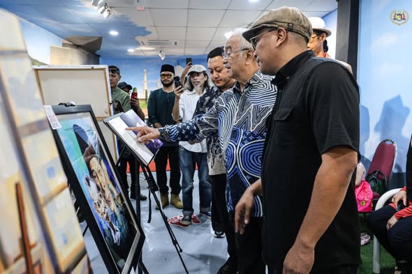 Pameran Apresiasi Seni Karikatur Sasterawan Agung Negara