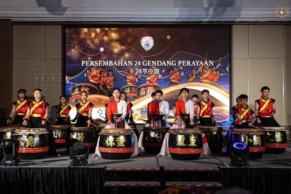 Dinner Ceremony in Conjunction with the 30th Anniversary Celebration of the Gao Feng Malaysia Lion and Dragon Dance Association