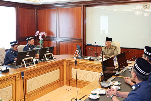 Kunjungan Hormat YBrs. Tuan Roslan bin Yusoff, Pengarah Kastam Negeri Melaka