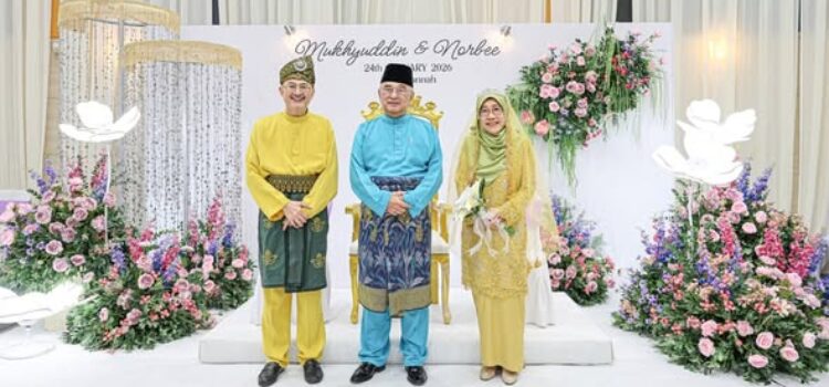 617417559_1366320722174917_7205701800792827225_n Majlis Perkahwinan YBrs. Dr. Mohd Mukhyuddin Sarwani (76 tahun), Pemangku Ketua Pesuruhjaya Pengakap Negara dan pasangannya Cik Norbee Abdul Hamid (68 tahun